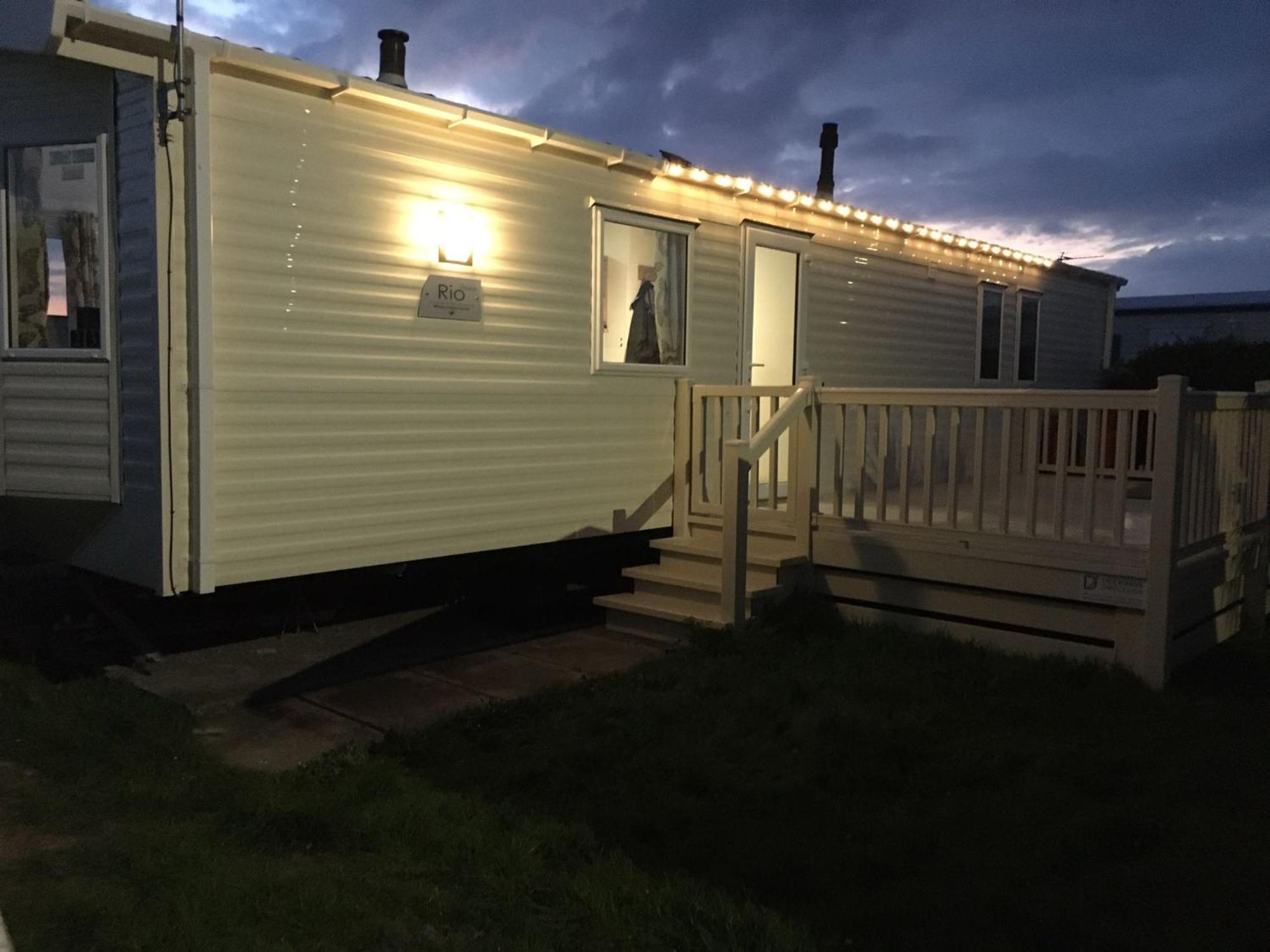Two X 8 Berth Static Caravan On Lyons Robin Hood Rhyl North Wales Meliden Exterior photo